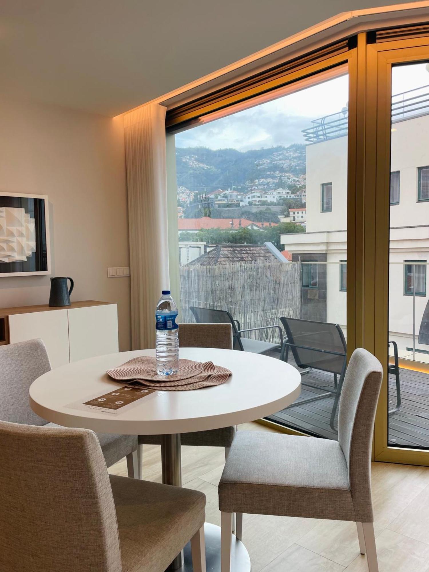 Hortas 21 H10 Apartamento Funchal (Madeira)